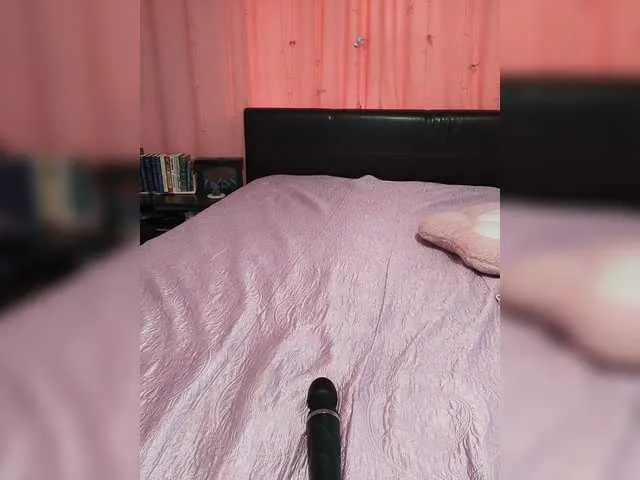 Live sex webcam photo for alisa877 #290291197