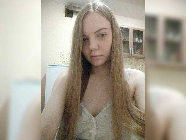 Live sex webcam photo for alisekss8 #272745263