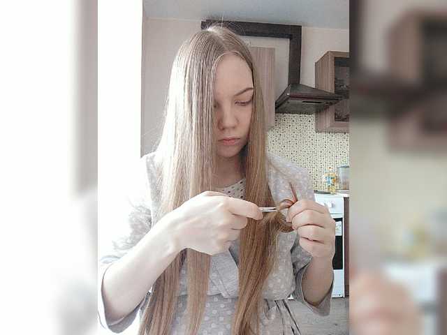 Live sex webcam photo for alisekss8 #272786384