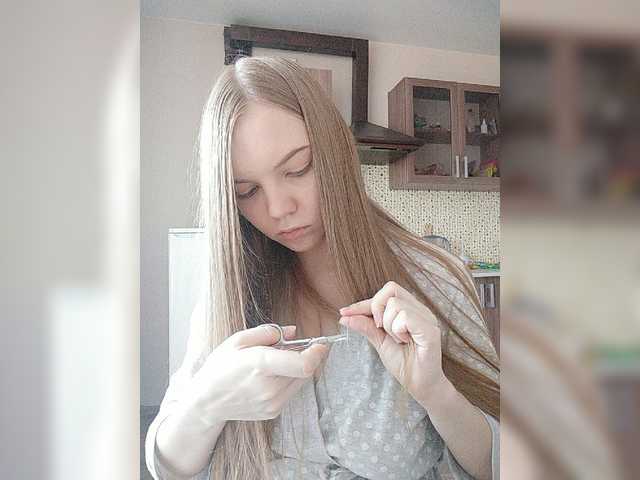 Live sex webcam photo for alisekss8 #272788932