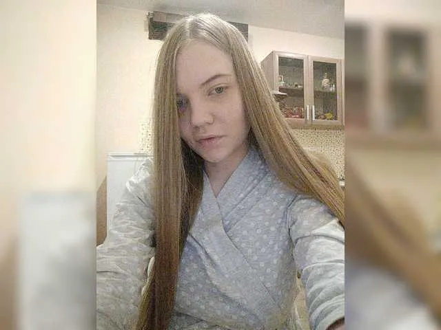 Live sex webcam photo for alisekss8 #272973619