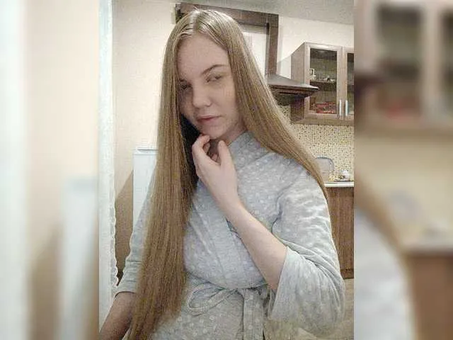 Live sex webcam photo for alisekss8 #272984703