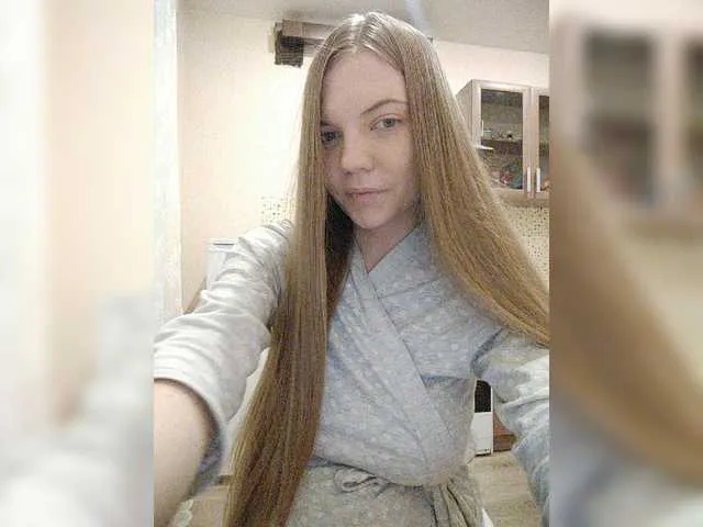 Live sex webcam photo for alisekss8 #273087541