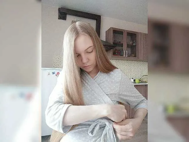 Live sex webcam photo for alisekss8 #273089706