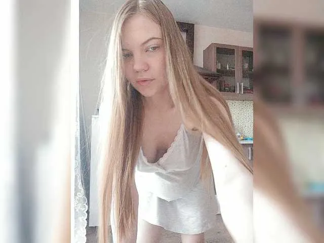 Live sex webcam photo for alisekss8 #273240989