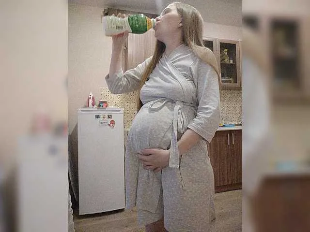 Live sex webcam photo for alisekss8 #273265761