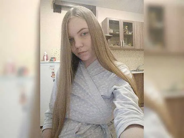 Live sex webcam photo for alisekss8 #273276540