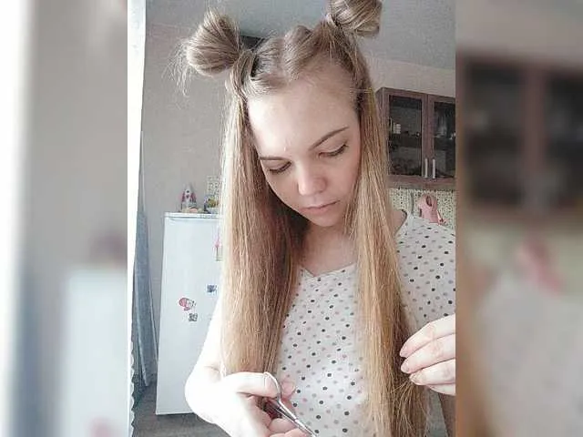 Live sex webcam photo for alisekss8 #273761200