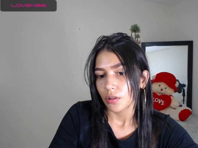 Live sex webcam photo for alisha-cute #272807107