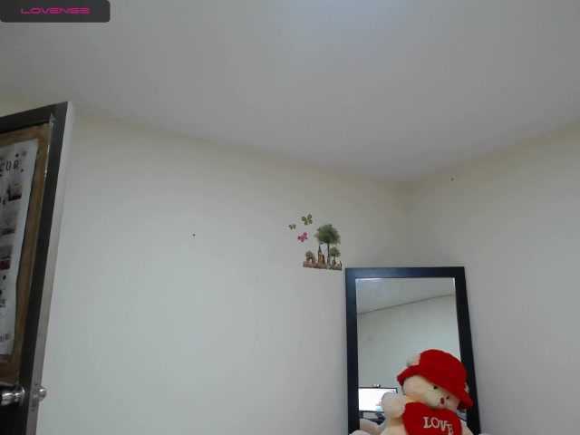 Live sex webcam photo for alisha-cute #273304647