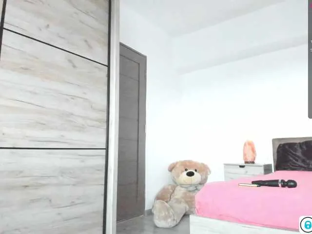 Live sex webcam photo for alisonita #273797032