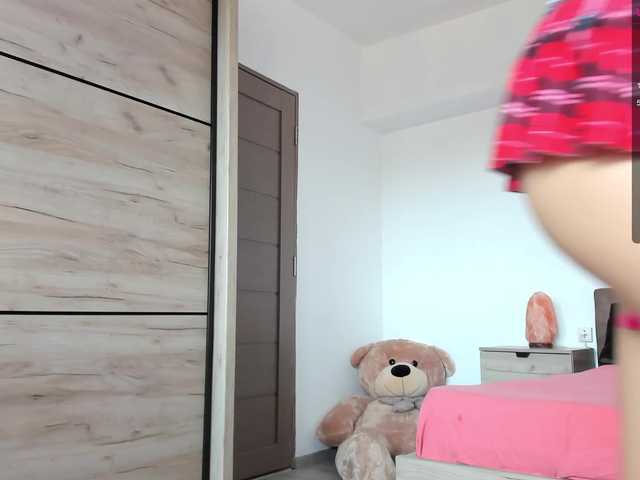 Live sex webcam photo for alisonita #273858652