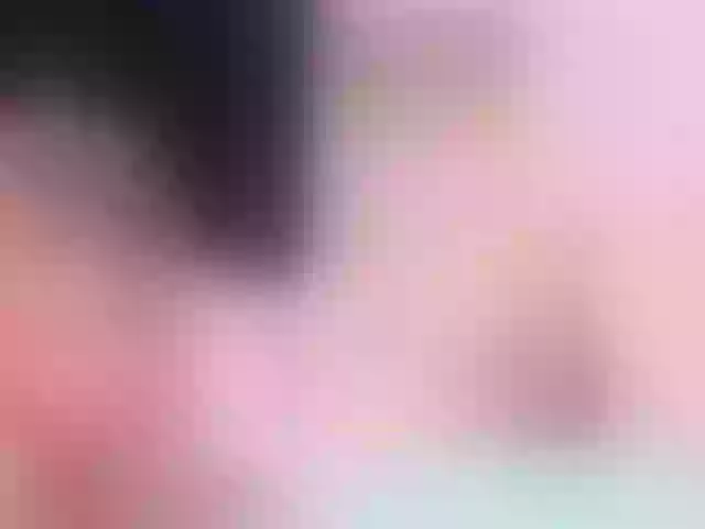 Live sex webcam photo for alisonqueens #275963905