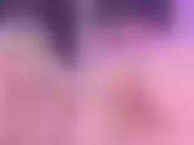 Live sex webcam photo for alisonqueens #276617789