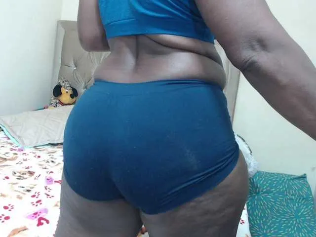 Live sex webcam photo for alisse27 #291748499