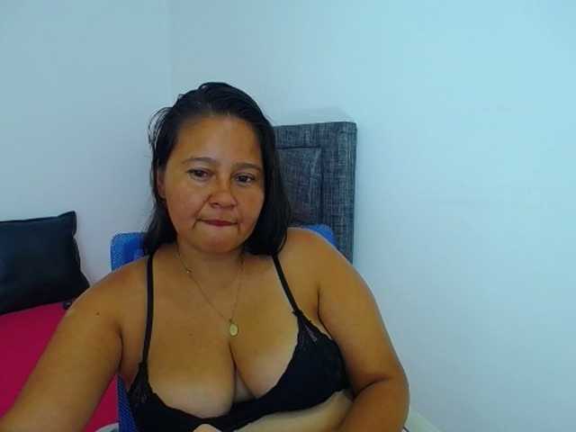 Live sex webcam photo for alisson-russo #289322693