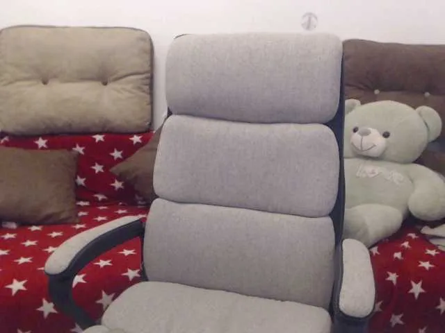 Live sex webcam photo for alissonone #291956345