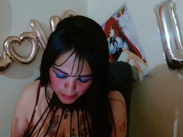 Live sex webcam photo for alizemeow #277990220