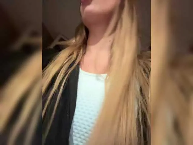 Live sex webcam photo for alizii #291296996