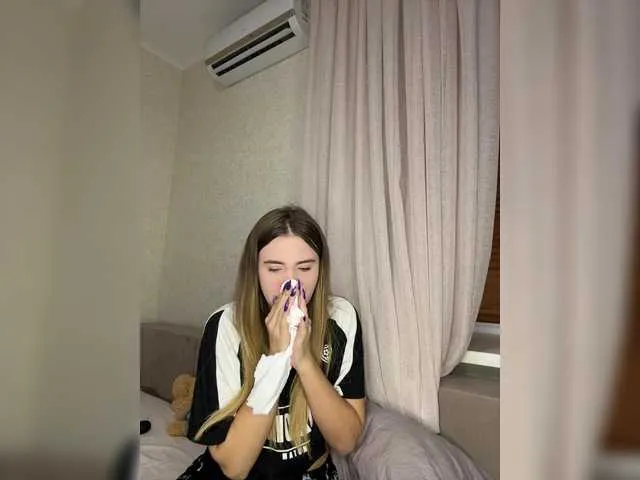 Live sex webcam photo for alizii #292104043