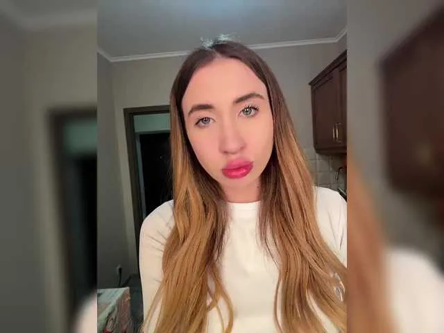 Live sex webcam photo for alizii #292194464