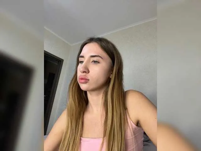 Live sex webcam photo for alizii #292232605