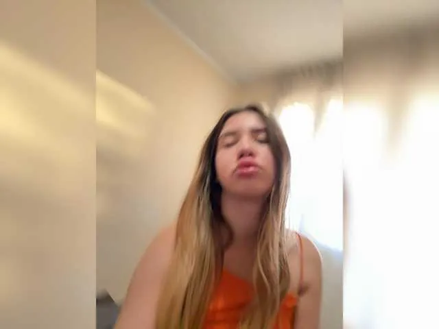 Live sex webcam photo for alizii #292306500