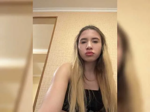 Live sex webcam photo for alizii #292409052