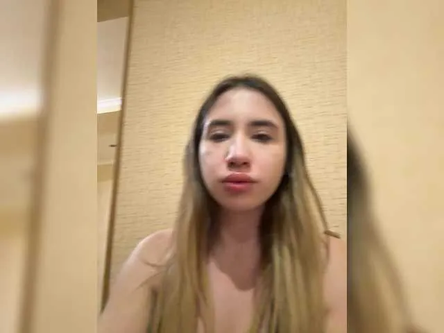 Live sex webcam photo for alizii #292410963