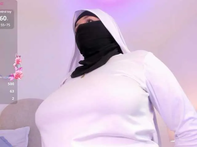 Live sex webcam photo for allanaluna #291599212