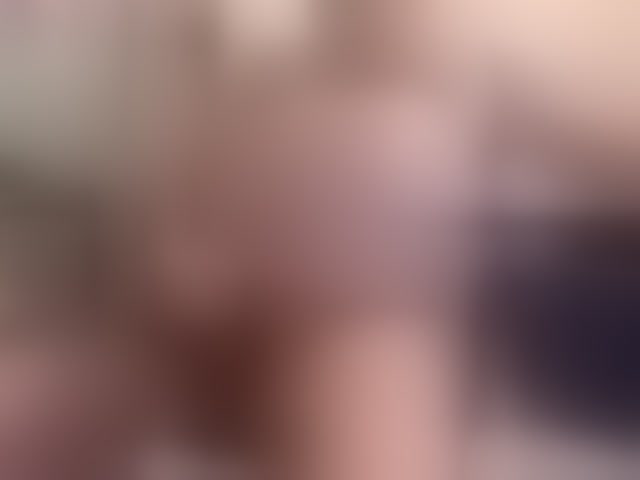 Live sex webcam photo for allergictolov #294218860