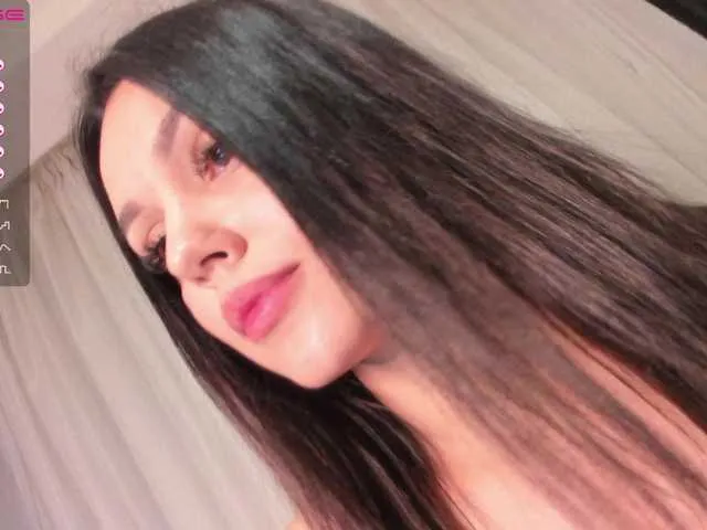 Live sex webcam photo for allianna123 #273419438