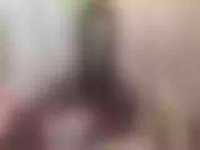 Live sex webcam photo for aloeloea #291965689