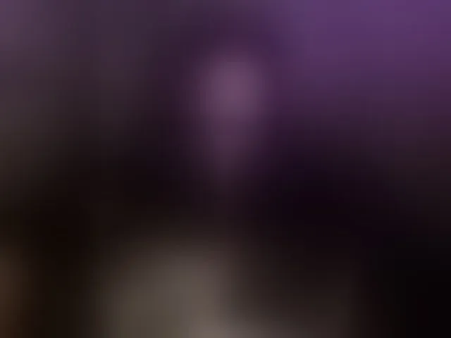 Live sex webcam photo for aloeloea #292373379