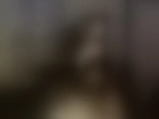 Live sex webcam photo for aloeloea #293180471