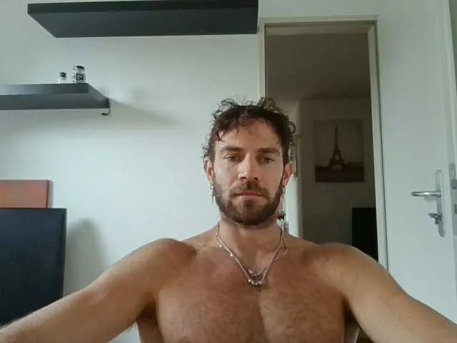Live sex webcam photo for alphah-hunk #291797155