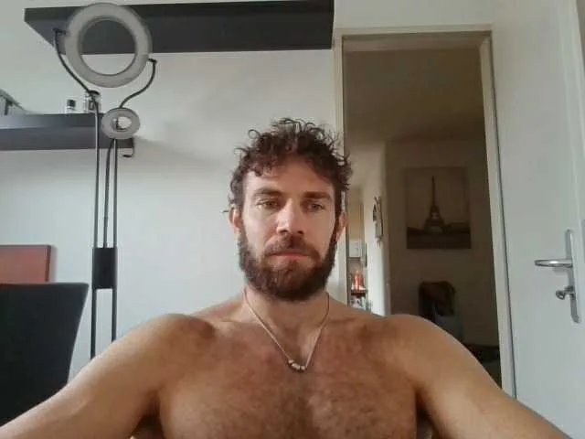 Live sex webcam photo for alphah-hunk #292182851