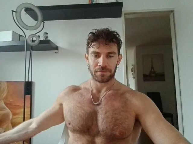 Live sex webcam photo for alphah-hunk #292354042