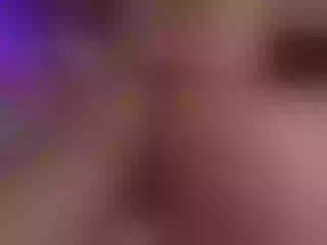 Live sex webcam photo for alyonaqueen #291357356