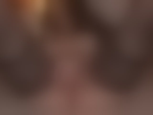 Live sex webcam photo for alyonaqueen #293566568