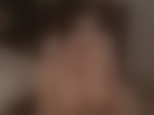 Live sex webcam photo for alyonaqueen #294077808