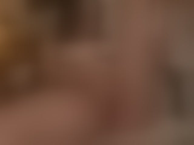 Live sex webcam photo for alyonaqueen #294210234