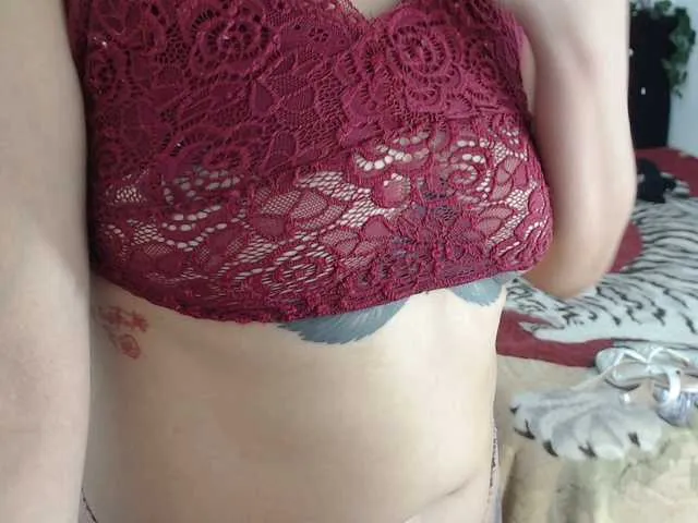 Live sex webcam photo for alzorys2434 #293653229