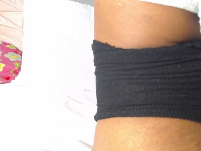 Live sex webcam photo for amarantha-love18 #290671066