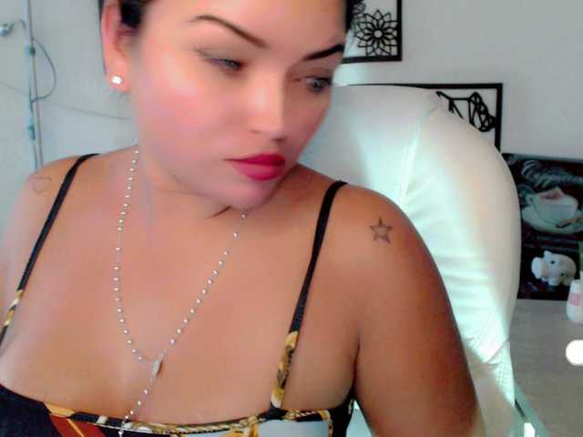 Live sex webcam photo for amaranthacol #271993360