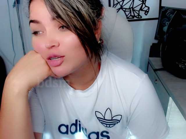 Live sex webcam photo for amaranthacol #272695012