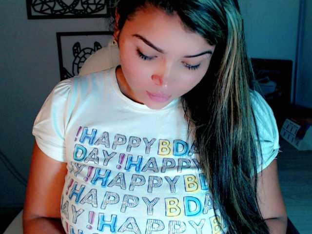 Live sex webcam photo for amaranthacol #272999179