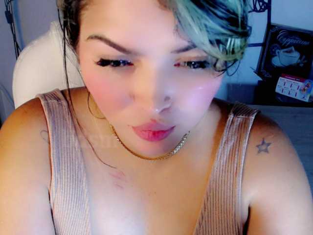 Live sex webcam photo for amaranthacol #273198023