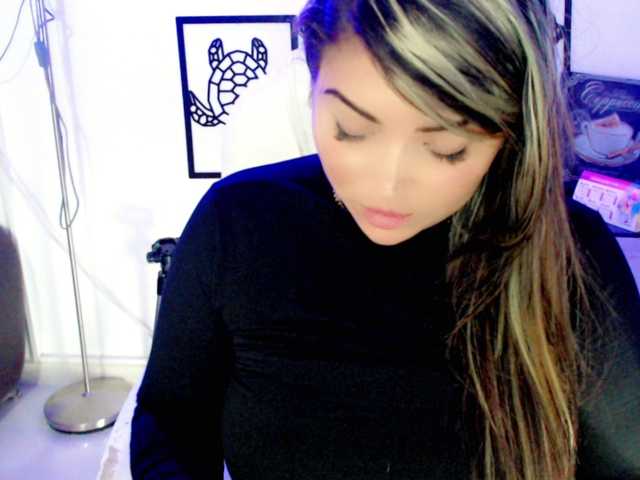 Live sex webcam photo for amaranthacol #273343938