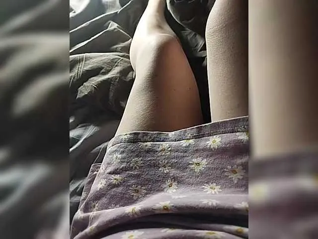 Live sex webcam photo for amazingtits-5D #291143758